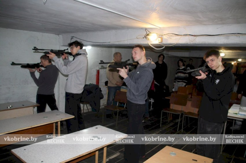 Меткость, сила, скорость - в Кобрине проходит районная спартакиада «Защитник Отечества» (ВИДЕО)