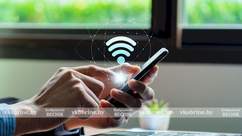 «Безлимиты никуда не исчезают». В Минсвязи развеяли мифы о новом регулировании мобильного интернета