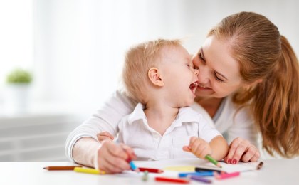 Свыше 1000 рублей: в Беларуси с февраля повысят пособия по уходу за детьми до 3 лет