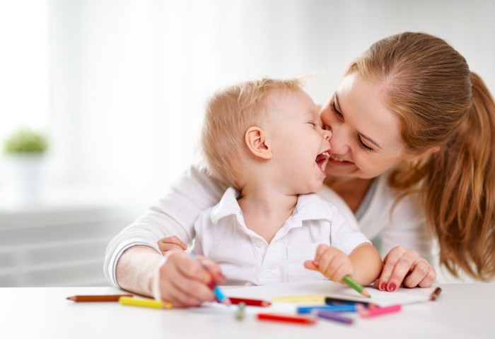 Свыше 1000 рублей: в Беларуси с февраля повысят пособия по уходу за детьми до 3 лет