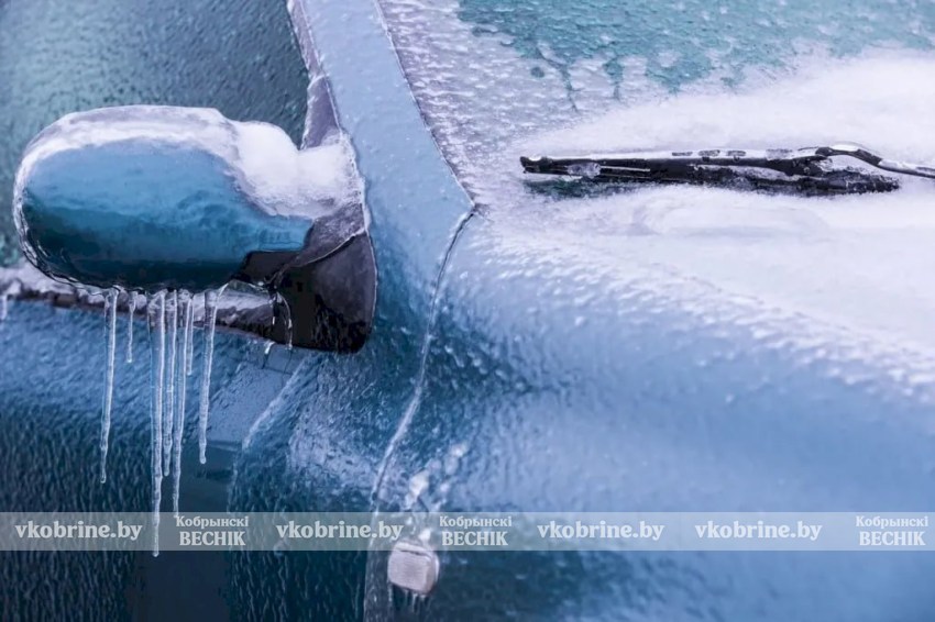 Ледяной дождь ухудшит ситуацию на дорогах Беларуси - как себя обезопасить