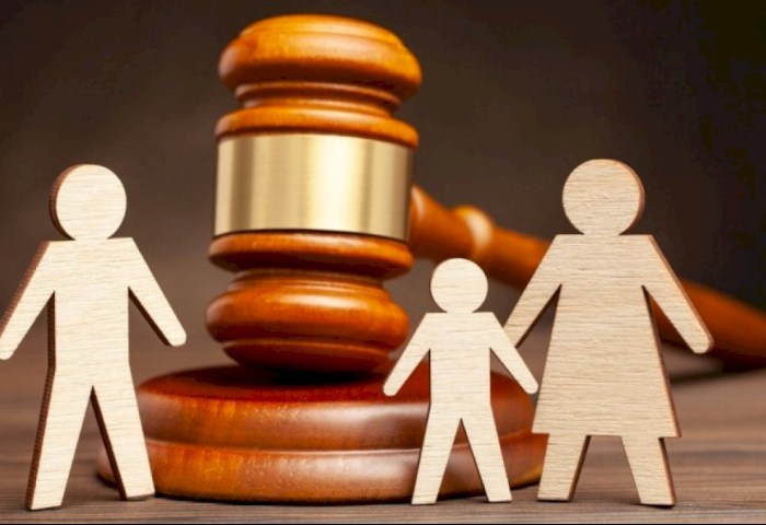 Зарплата, премии и не только - заведующий юридической консультации Кобринского района объяснила, из чего складывается сумма алиментов