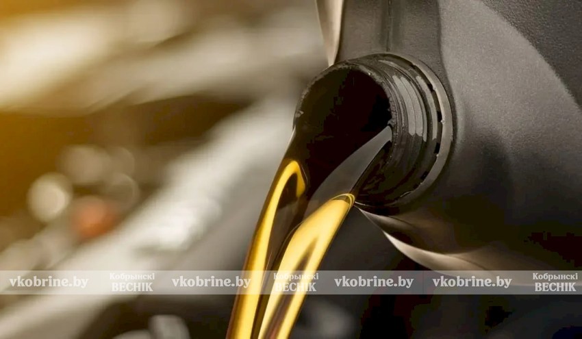 Выездной суд в Кобринском районе: тракторист сельхозпредприятия ответил за кражу 240 литров топлива