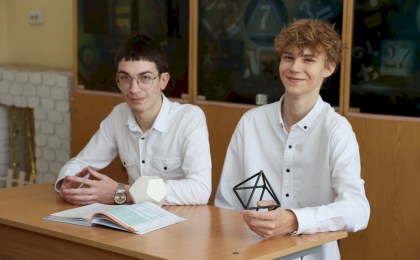 Кобринские школьники  Глеб Пучек и Максим Алексиевич показали невероятные результаты на олимпиаде по математике