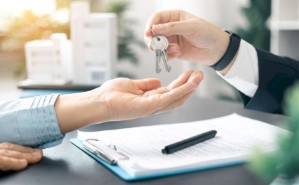 Сдаёшь квартиру «тунеядцу» - придётся платить больше? В ЖКХ объяснили нюансы