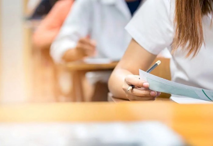 ЦЭ-2026: кому можно с телефоном, каким учителям запрещен вход и что нельзя писать на руках