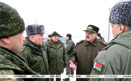 Будущее науки, отечественный боезапас и внезапный приезд на полигон. Итоги недели Президента