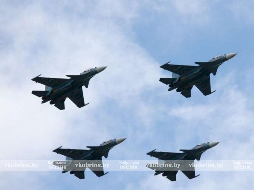 В Военной академии с 2026 года начнут готовить девушек-пилотов