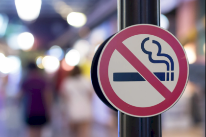 Бездымный этикет: где нельзя курить, чтобы не иметь проблем с законом