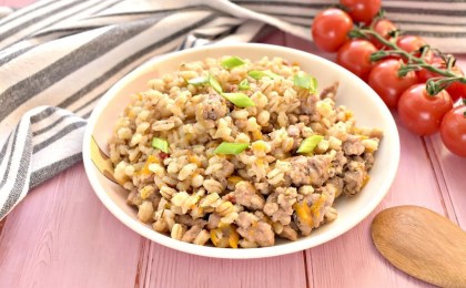 Обилие клетчатки, витамины группы В, незаменимая аминокислота лизин. Нутрициолог - о пользе перловой каши