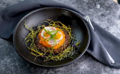 Еду, которую могли списать, теперь продают со скидками - новый сервис в Беларуси