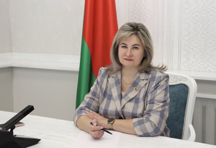 Мудрость, верность, успех - разговор о главных ценностях белорусских женщин с Зоей Петросюк 