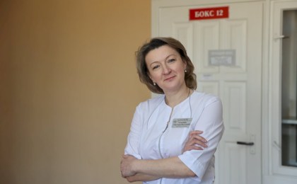 Заведующий инфекционным отделением Кобринской ЦРБ Светлана Гапанюк о медицине, доверии и тепле, которое лечит