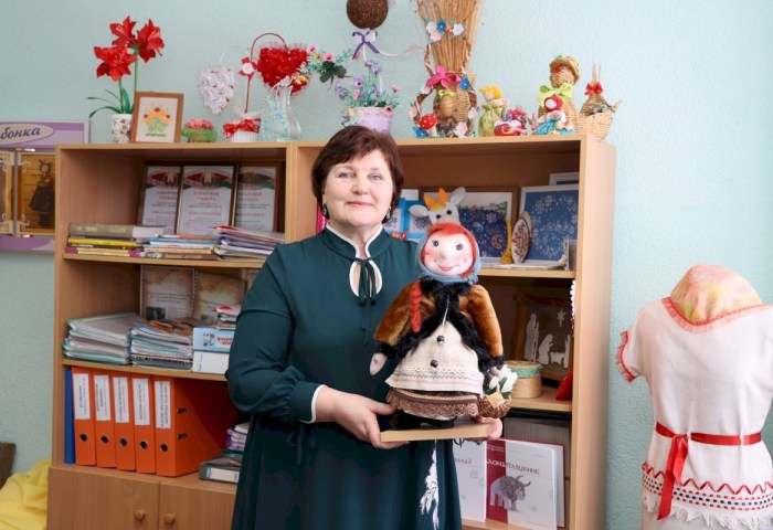 Натхняць на поспех - творчы свет Таццяны Брухан, настаўніцы працоўнага навучання Верхалескай сярэдняй школы