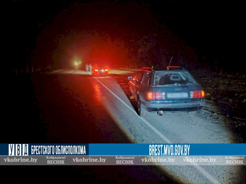 Смертельное ДТП на Р-2: в Кобринском районе пешеход попал под колеса сразу двух машин