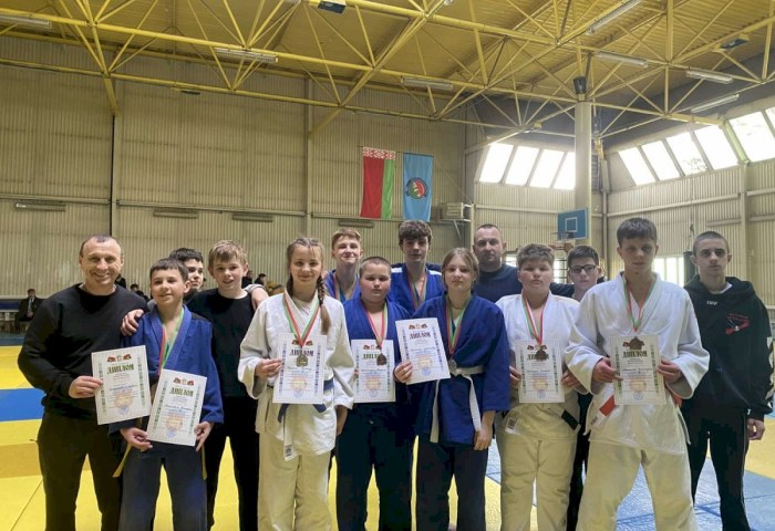Есть медали, есть результат! Кобринские дзюдоисты блестяще выступили на областной спартакиаде
