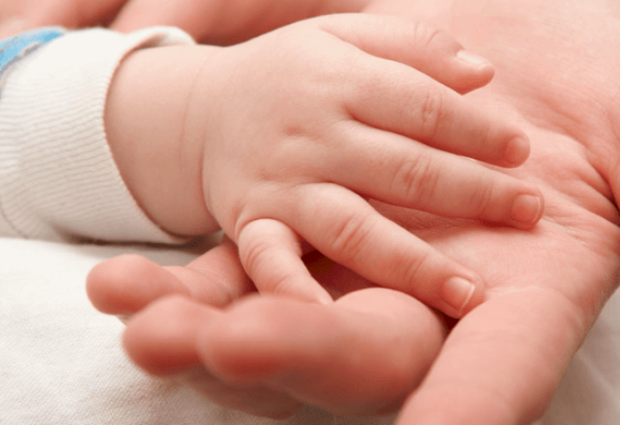 Две попытки на счастье: в Беларуси расширили доступ к бесплатному ЭКО