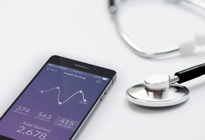 Записаться к врачу и проверить больничный: в Беларуси создадут единое мобильное приложение