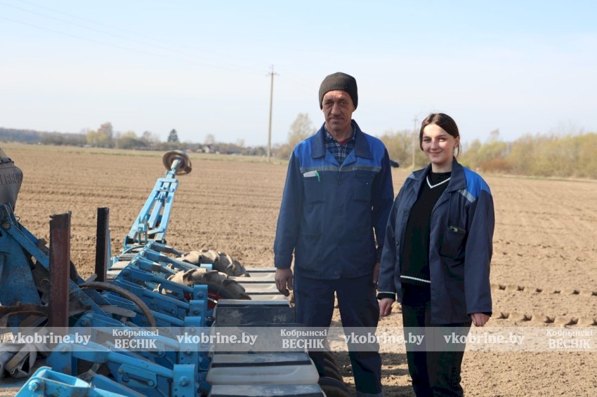 «Сладкий» гектар: в ОАО «Покровский» закладывают фундамент отличного урожая
