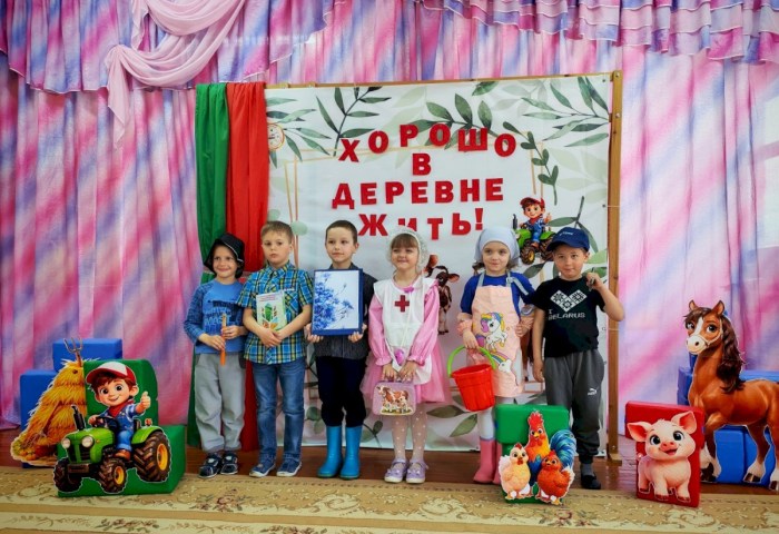 С любовью к родной земле: как дошколята из Еремичей в мир сельских профессий погружались
