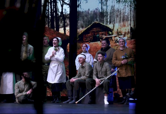 Июньский набат и майский вальс: на сцене Кобринского Дворца культуры ожила история подвига
