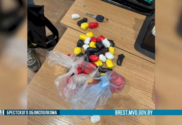 Учащемуся кобринского колледжа грозит до 15 лет лишения свободы за сбыт психотропов