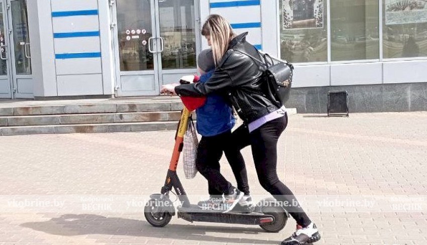 Можно ли ездить вдвоем на самокате с ребенком? Ответили в ГАИ